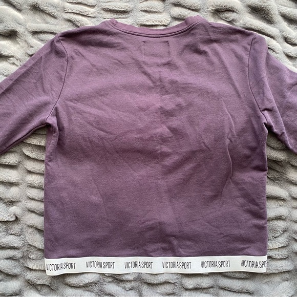 Victoria's Secret Semi Crop Pullover Sweater - Picture 7 of 7